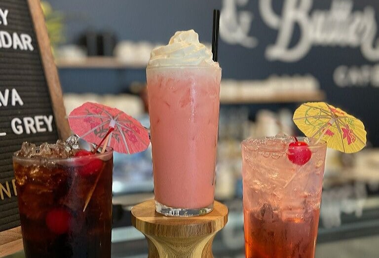 specialty drinks sodas smoothies coffee