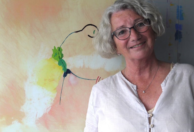 Bethi Blaser, Psychotherapeutin, vor Bild