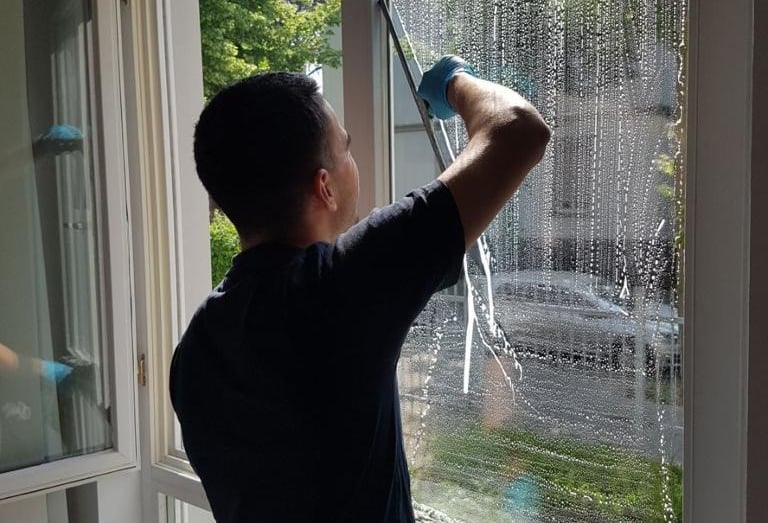 Fensterreinigung