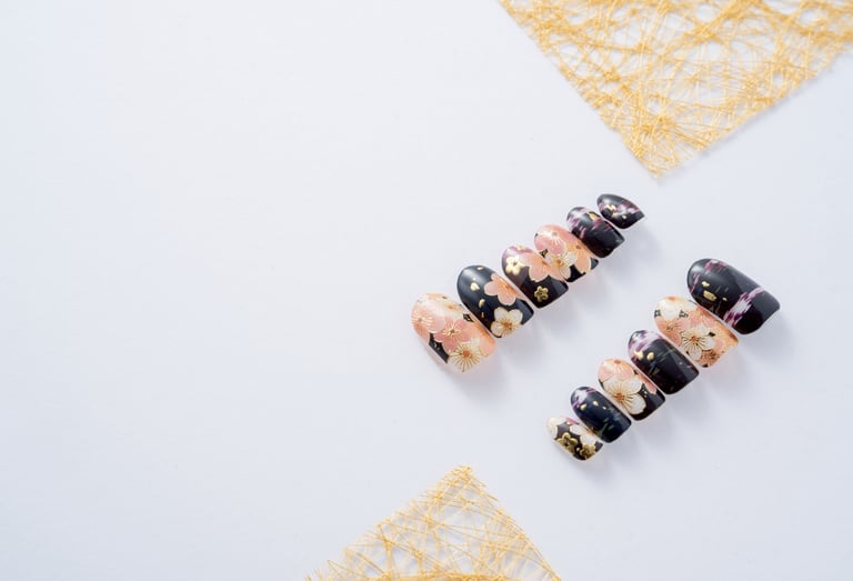 一夜千花のネイルチップ