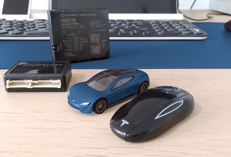 Localizador GPS Tesla