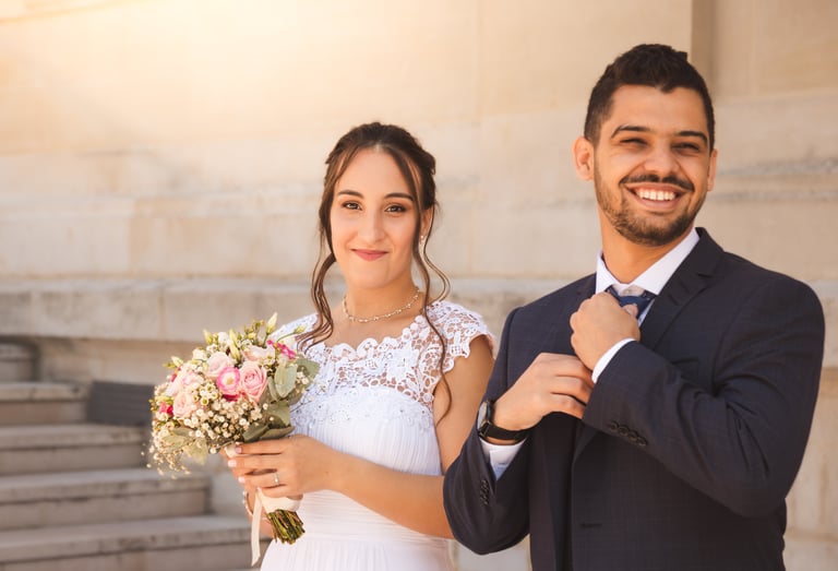 Sortie de mairie à Cachan, mariage 94 par Carine Lebrun Photographe