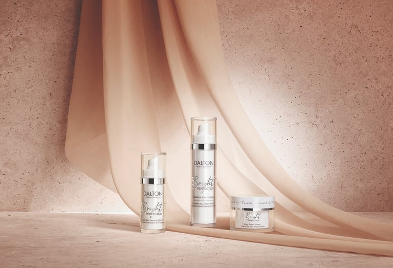 Ein Bild mit Produkten von Dalton Cosmetics