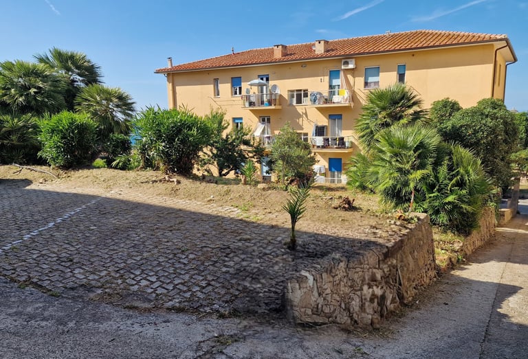 parcheggio privato auto