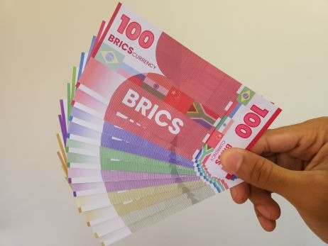 brics-currency.jpg