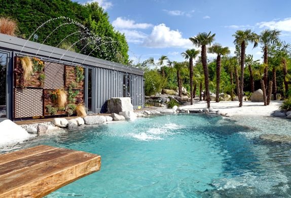 piscina naturale con modulo prefabbricato Roma Latina