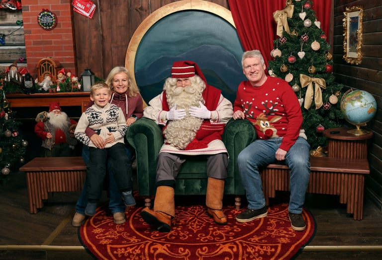 Family meeting Santa