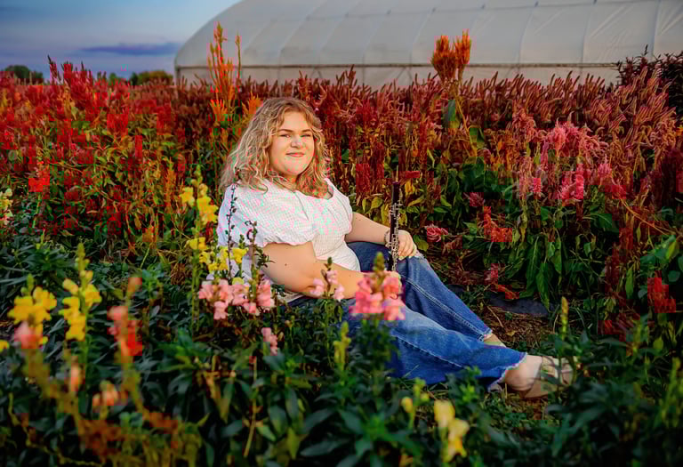 Hershey PA Senior Picture Photographer. Lancaster PA senior picture photographer. Manheim PA senior pictures