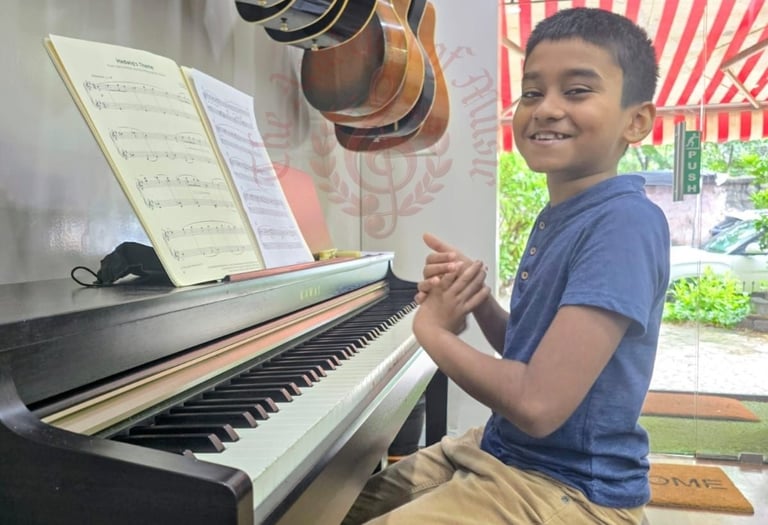 Piano classes for kids and adults in Mumbai.