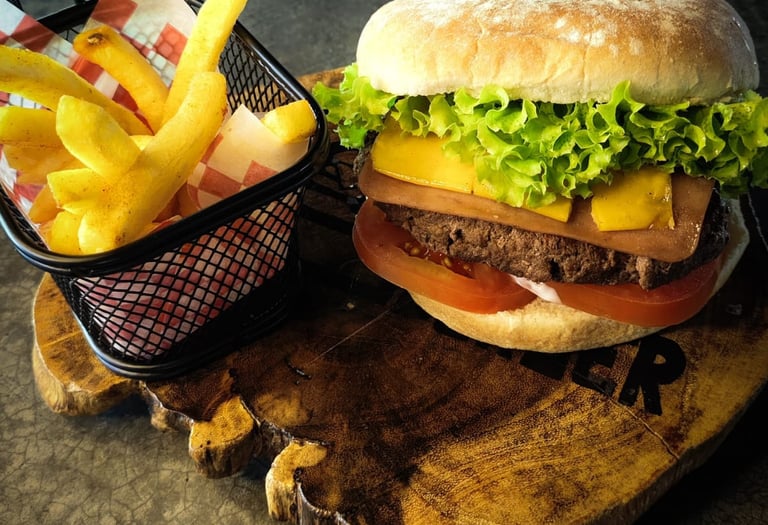 Hamburguesa Artesanal con carne Angus en Beer and Burger