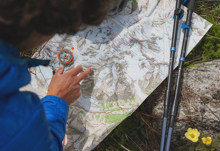 CORSO DI TREKKING AVANZATO - TOPOGRAFIA ORIENTAMENTO