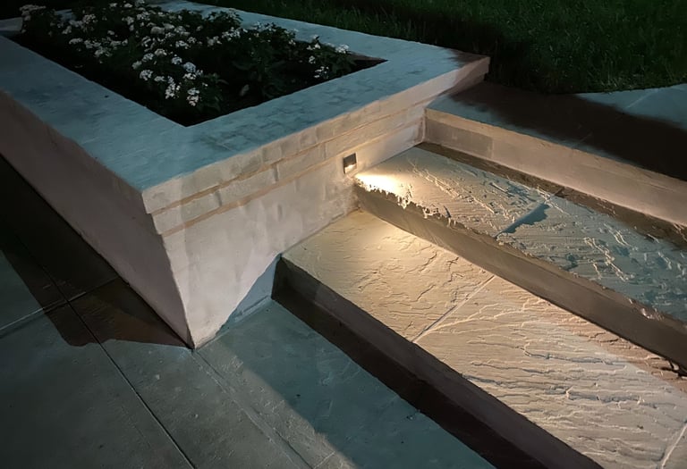 step light that lights up a step