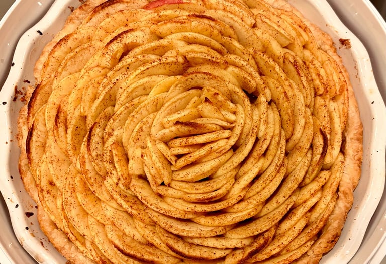 Rose Apple Pie