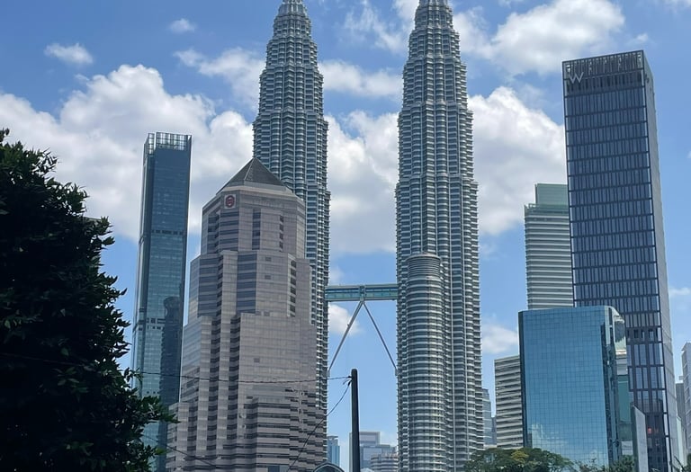 Petronas Towers w Kuala Lumpur