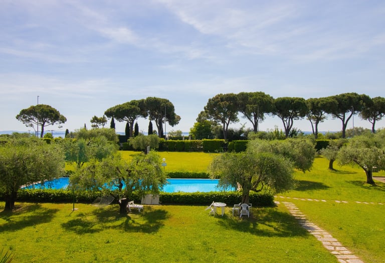servizio fotografico immobiliare esterni con piscina