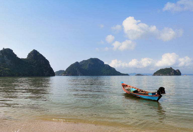 Baan Koh Teab (บ้านเกาะเตียบ), Pathio Chumphon