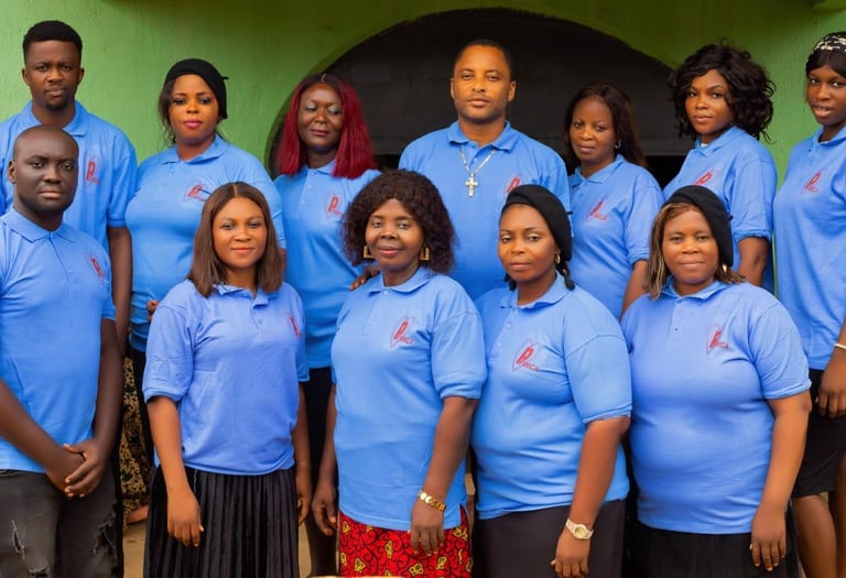 Image of volunteers from Nigeria