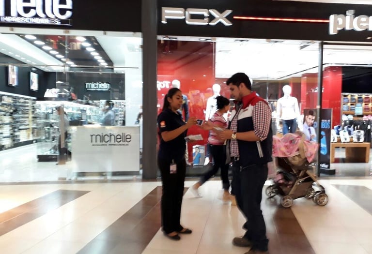 volanteo en guatemala, volanteo en centros comerciales