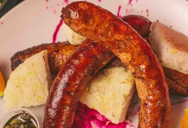 Chorizos artesanales en Rustic la Tebaida Quindío