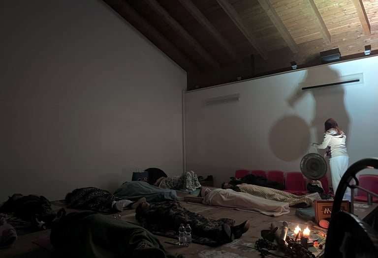 Bagno di Gong e Suoni Ancestrali