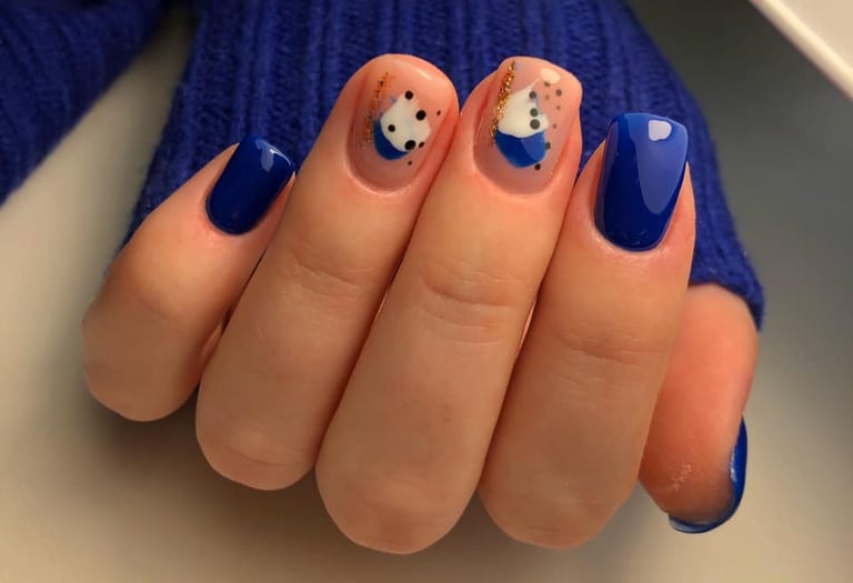 Atliktas manikiūras ir nago plokštelės padengimas