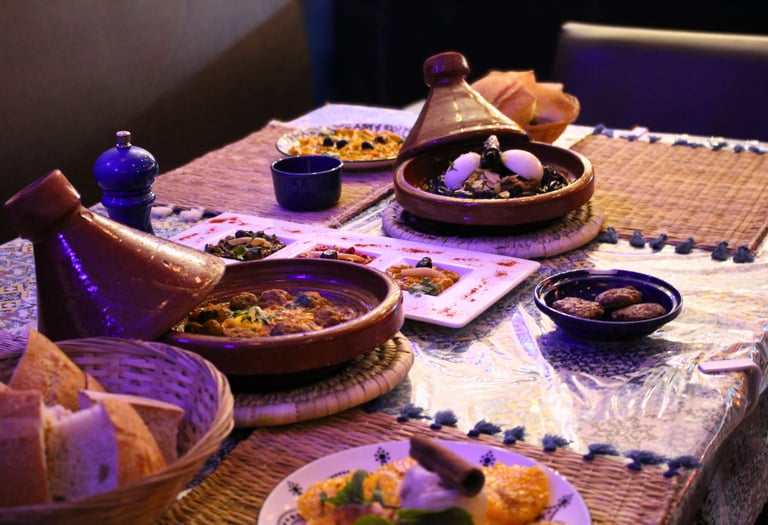 Tajines marocains faits maison servis au restaurant Majorelle à Bordeaux 