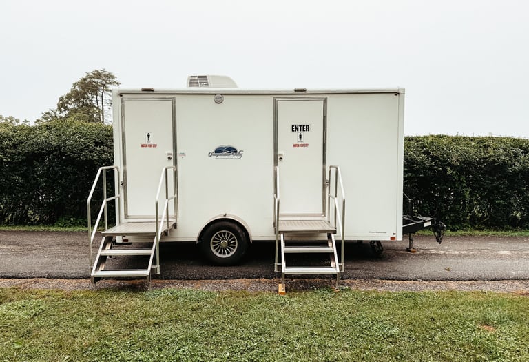 luxury bathroom rentals, luxury restroom rentals, luxury rental bathrooms