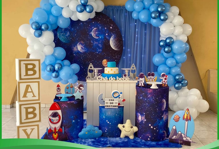 Aluguel de decoração infantil astronautas Freguesia do Ó com mesa decorada temática espaço