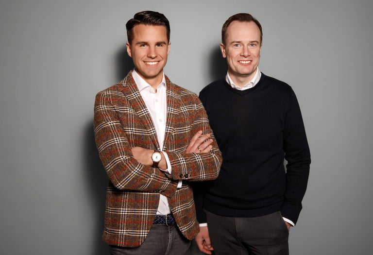 Profesionalūs verslo, linkedin portretai Vilniuje Kaune, dalykinė fotografija, asmeninis įvaizdis studijoje, darbo vietoje