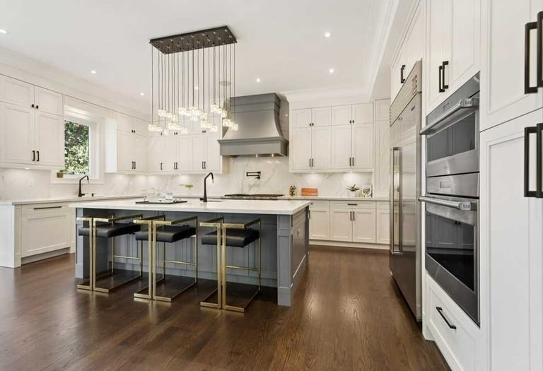 Interior picture of a kitchen in a modern home in Toronto
