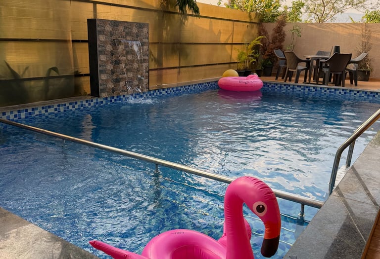 Huge Swimming pool