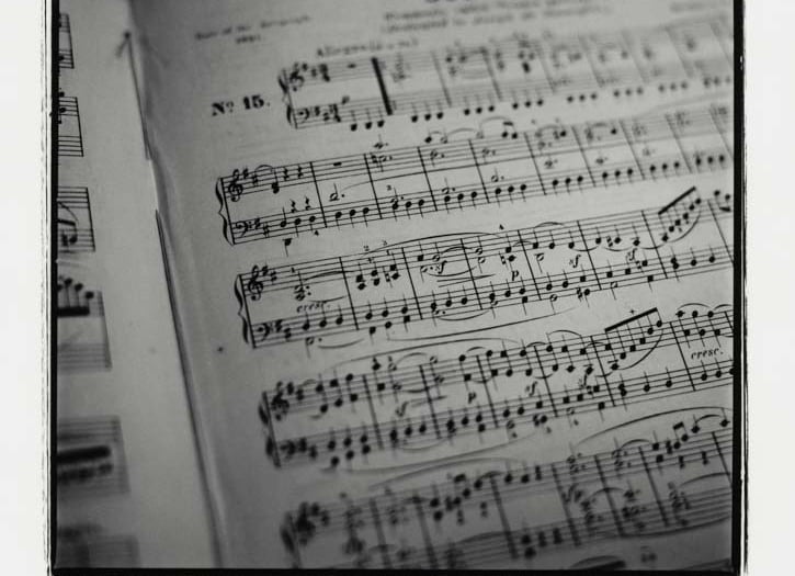 Book of Sebastian Bach's sonatas.