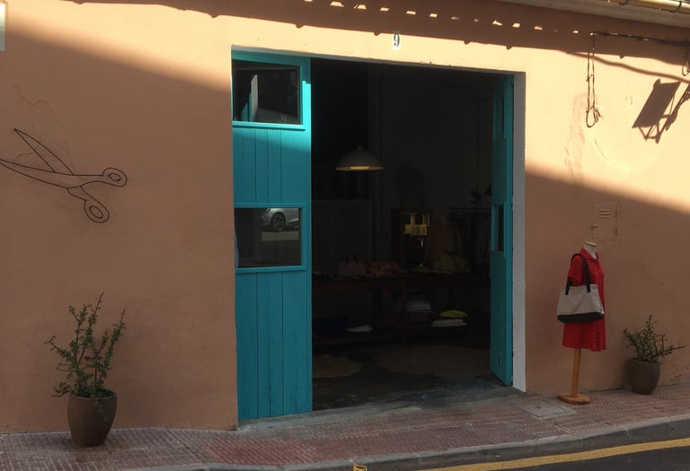 façana de la botiga antonia camia