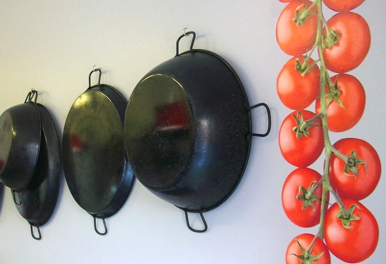 Poêle à paella traiteur balaruc