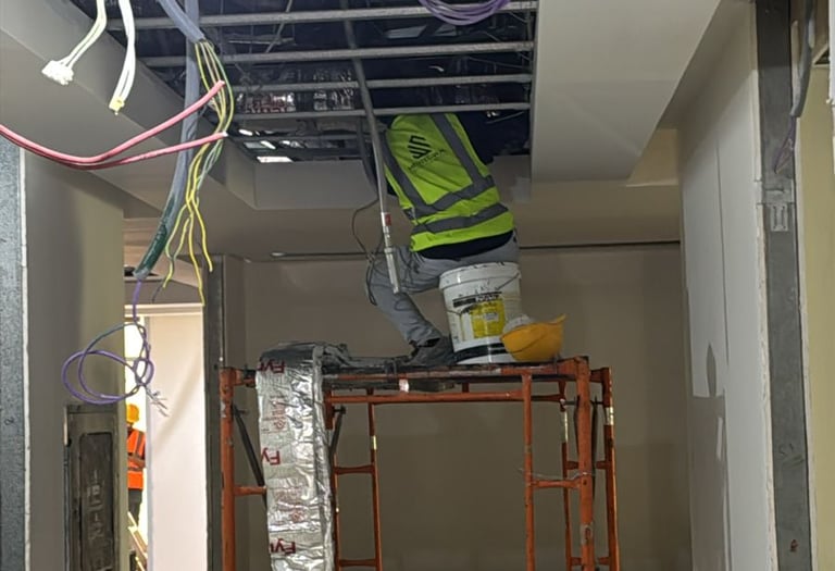 مشروع SES Solutions لأنظمة امنية في فندق 