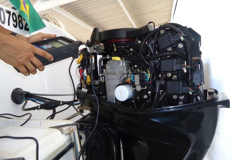 Motor de popa mercury 4 tempos injeção eletrônica Aracaju