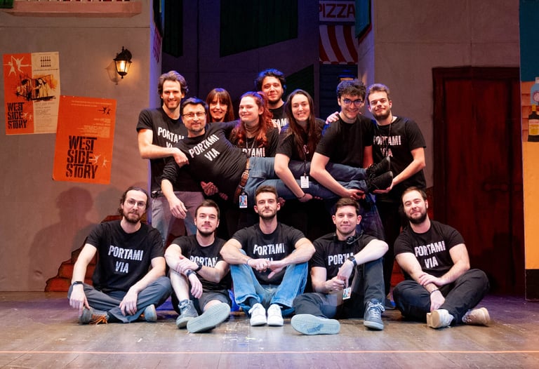 Il gruppo staff che guida la compagnia