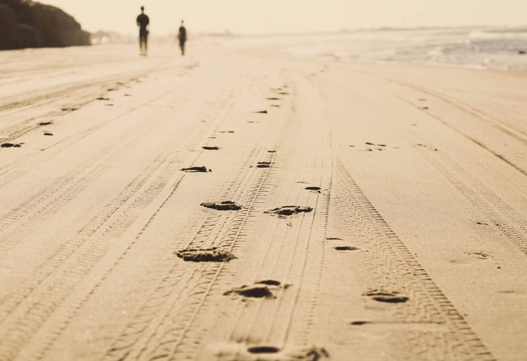 Groupe entrepreneur avancent plus loin ensemble