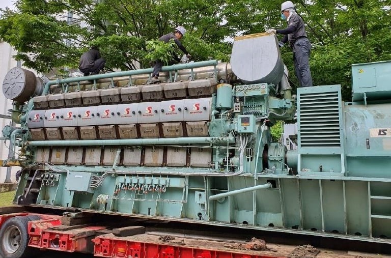 MAN 18V28/32H, 3.6 MW, 6600v. 60 Hz. Diesel Generator