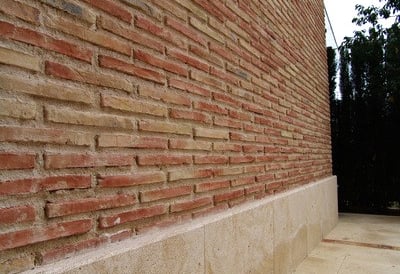 Briquettes mur exterieur