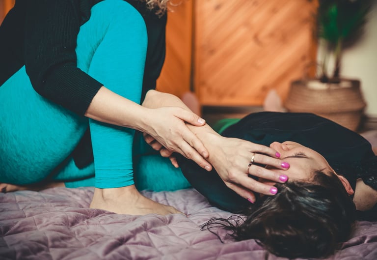 Emilia Tura warsztaty w Jaworznie, masaż Ka-Hi