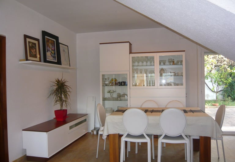 Comedor de invitados de la casa