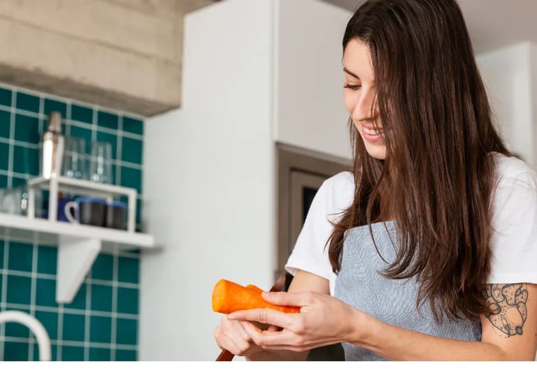 preparação de refeição saudável com alimentos para emagrecer rápido