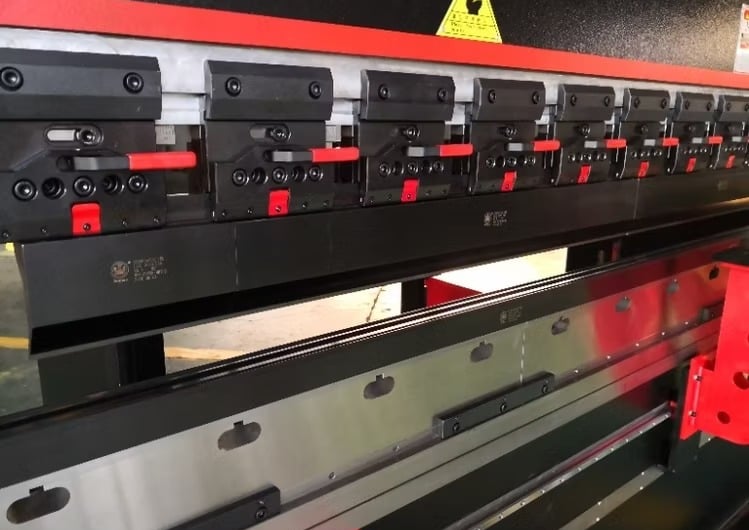 www.sharpcncpressbrake.com