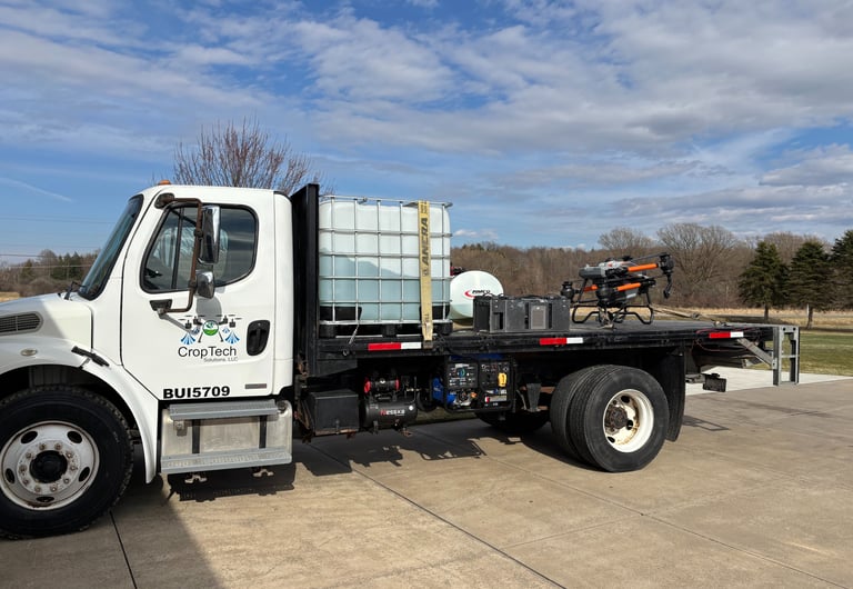 spray truck for mobile applications with water and generator