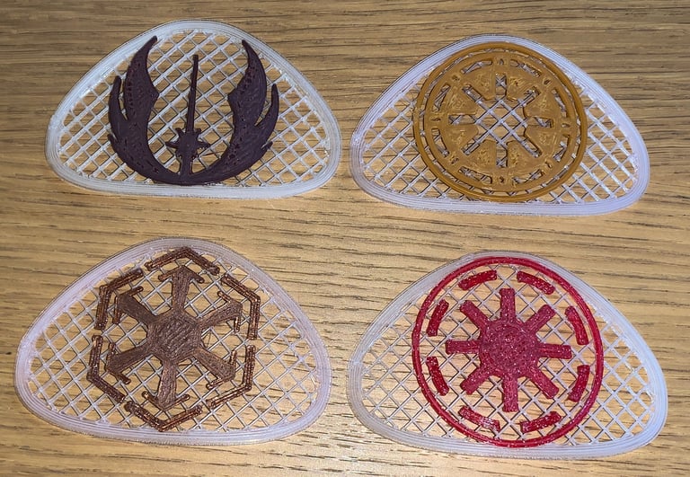 flo-23: 4x Startrek insignia