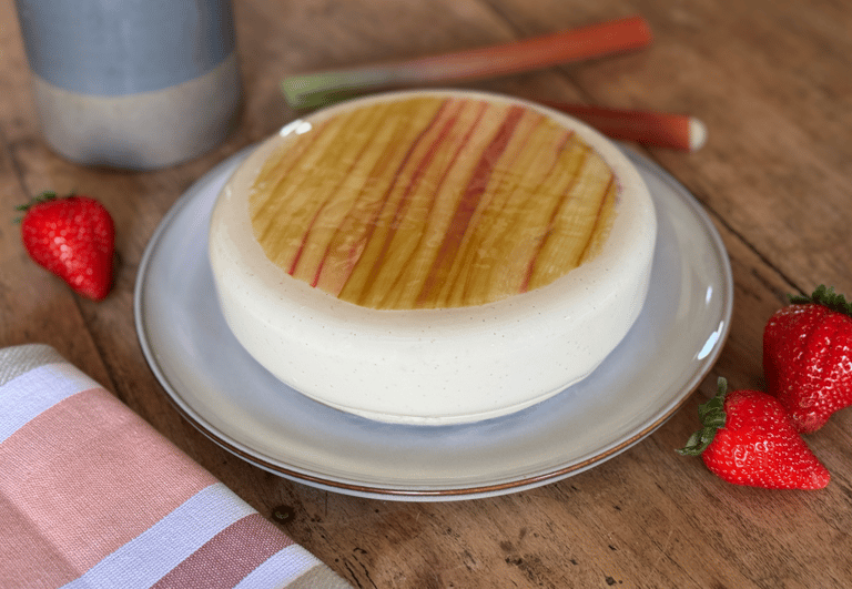 entremet fraise rhubarbe
