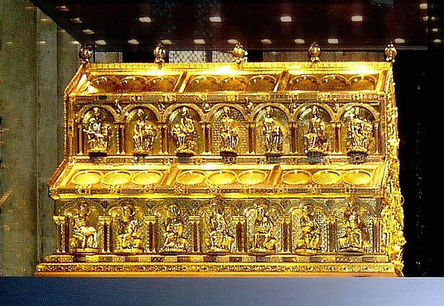 Golden Shrine of the Three Kings