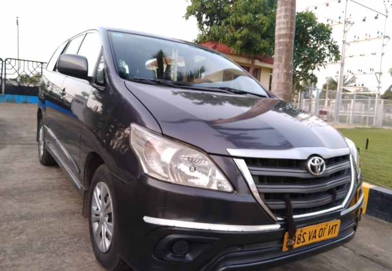 Toyota Innova car available for rent in Chennai – ideal for family and outstation trips.