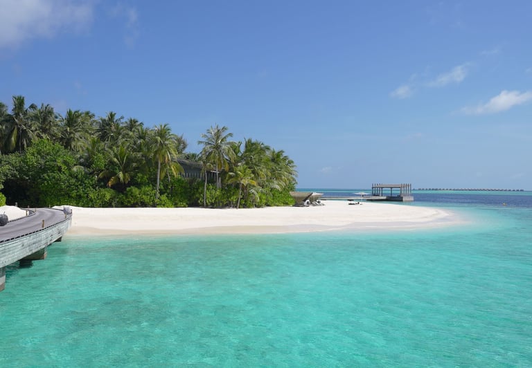 kudadoo maldives beach